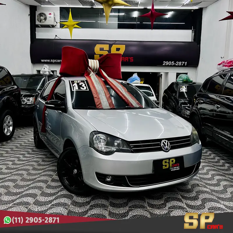 Volkswagen Polo Hatch. Sportline 1.6 8V (Flex)