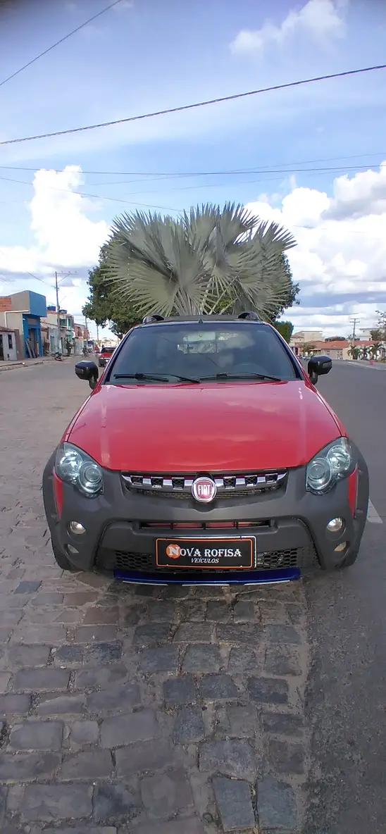 Carro Fiat Strada 2011 Adventure 1.8 16V (Flex) (Cabine Dupla)
