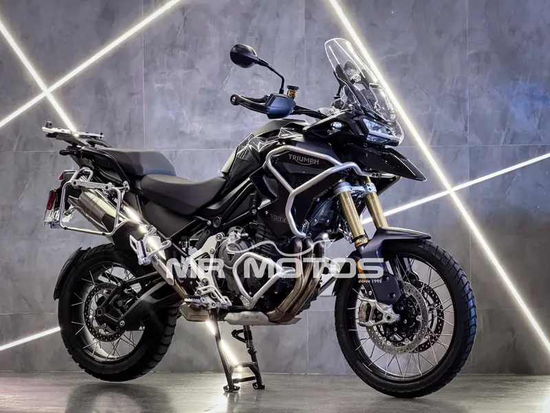 Triumph Tiger 1200 Black Edition