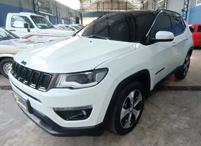 Carro Jeep Compass 2021 2.0 Longitude 4x2 (Aut) (Flex)