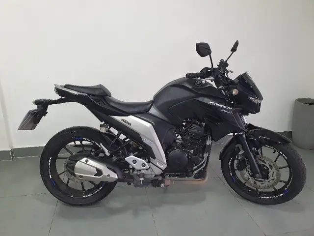 Carro Yamaha YS 250 Fazer 2022 ABS