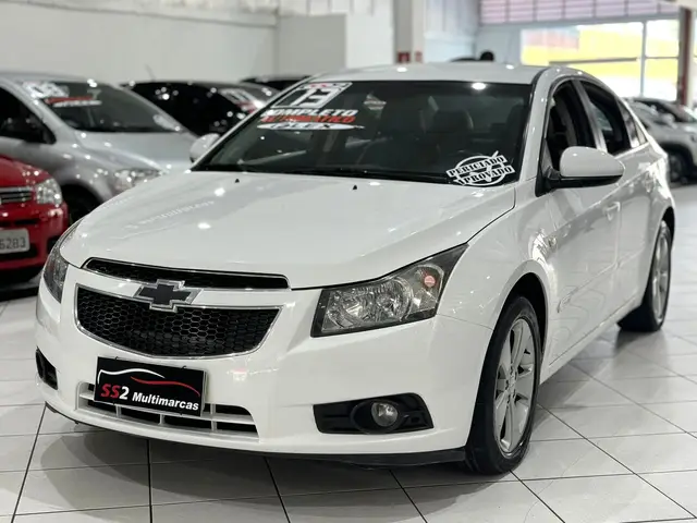 Carro Chevrolet Cruze 2013 LT 1.8 16V Ecotec (Flex)