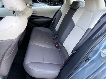 Corolla Altis Premium Hybrid 1.8