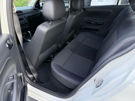 Voyage 1.6 MSI (Aut) (Flex)