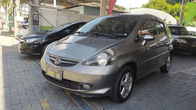 Carro Honda Fit 2007 LX 1.4