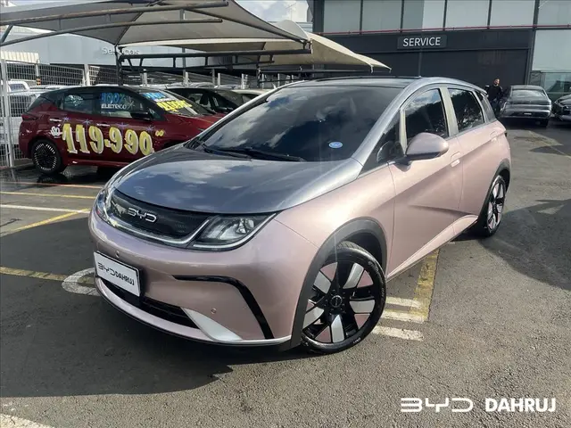 Carro BYD Dolphin 2025 Plus