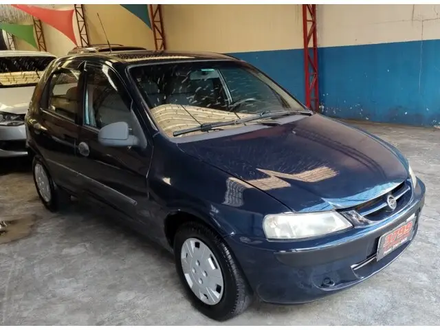 Carro Chevrolet Celta 2005 Life 1.0 VHC 4p