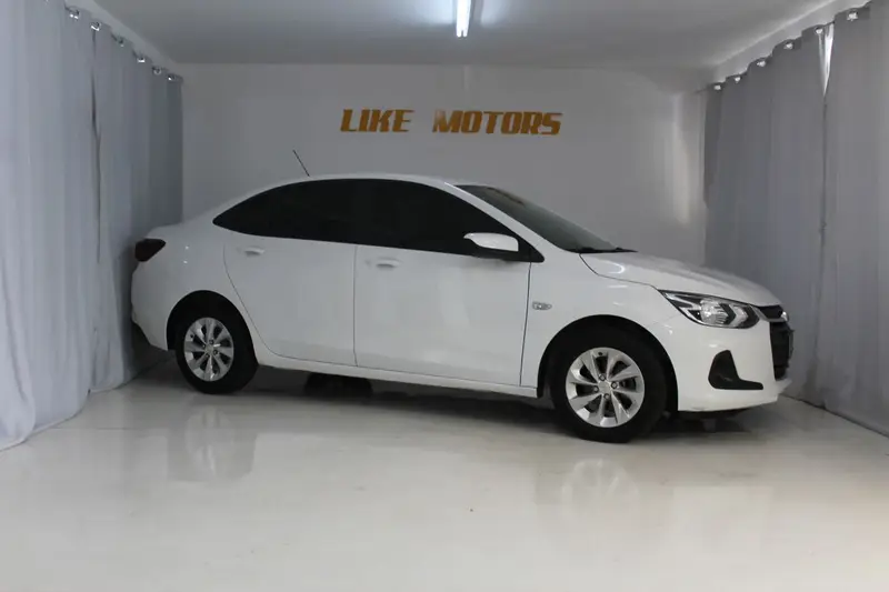 Chevrolet Onix LT 1.0 Turbo (Flex)