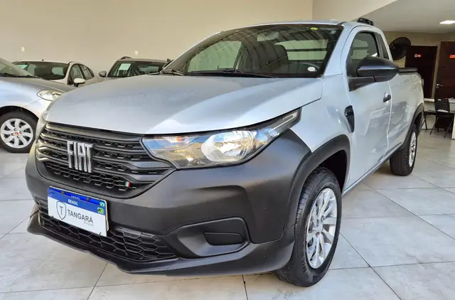 Carro Fiat Strada 2023 Endurance 1.4 Cabine Plus (Flex)