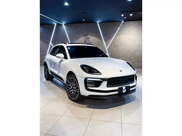 Carro Porsche Macan 2022 2.0 Turbo (Aut)