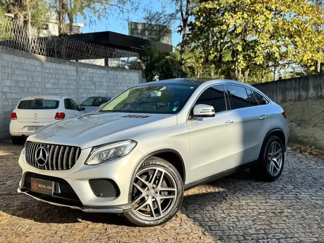 Carro Mercedes-Benz GLE 400 2016 4Matic Coupe