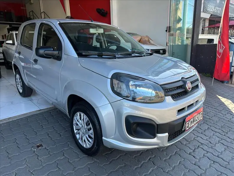 Fiat Uno Attractive 1.0