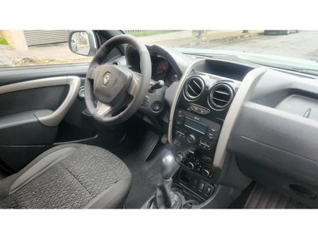 DusterOroch 1.6 16V SCe Express (Flex)