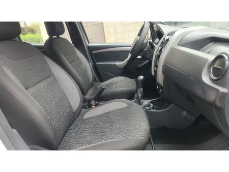 DusterOroch 1.6 16V SCe Express (Flex)