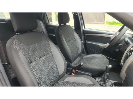 DusterOroch 1.6 16V SCe Express (Flex)