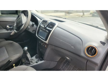 Sandero Expression 1.0 12V SCe (Flex)