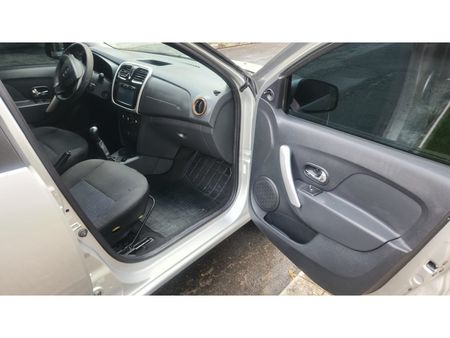 Sandero Expression 1.0 12V SCe (Flex)