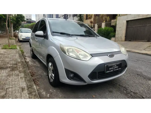 Carro Ford Fiesta Hatch 2014 SE 1.0 RoCam (Flex)