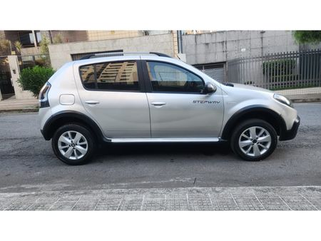 SanderoStepway 1.6 8V (flex)