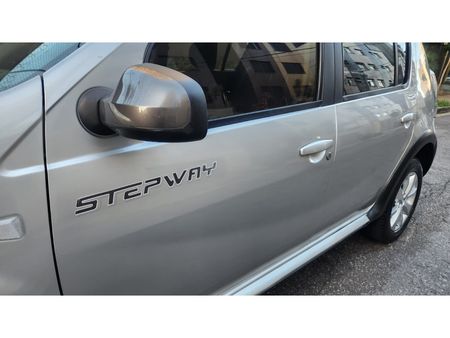 SanderoStepway 1.6 8V (flex)