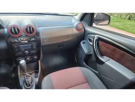 SanderoStepway 1.6 8V (flex)