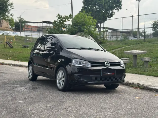 Carro Volkswagen Fox 2011 Prime 1.6 8V (Flex)