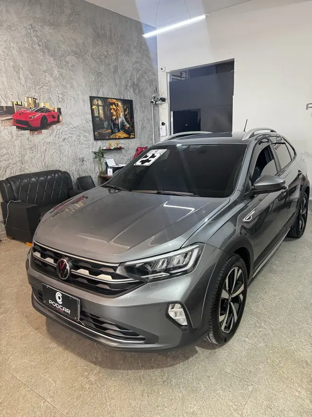 Carro Volkswagen Nivus 2023 Highline 200 TSI