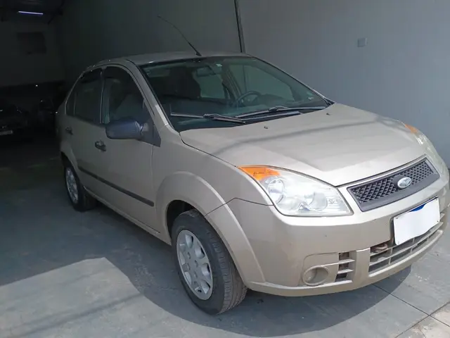 Carro Ford Fiesta Sedan 2008 1.0 (Flex)