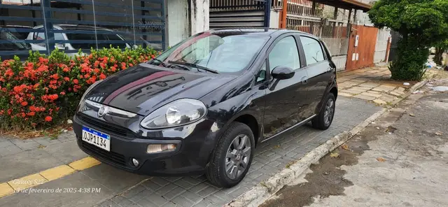 Carro Fiat Punto 2014 Attractive 1.4 (Flex)