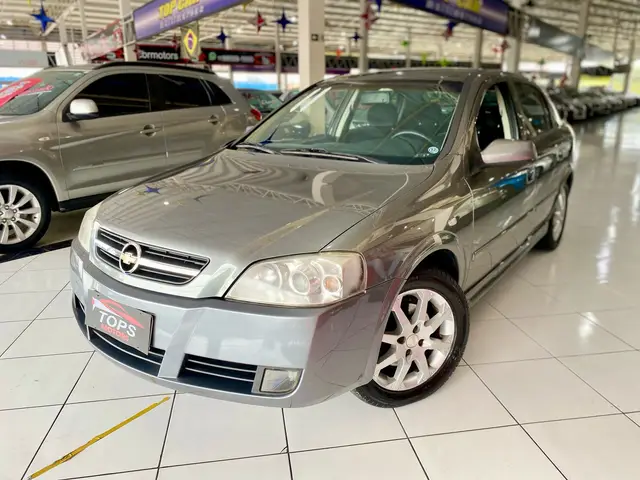 Carro Chevrolet Astra Hatch 2011 Advantage 2.0 (Flex)