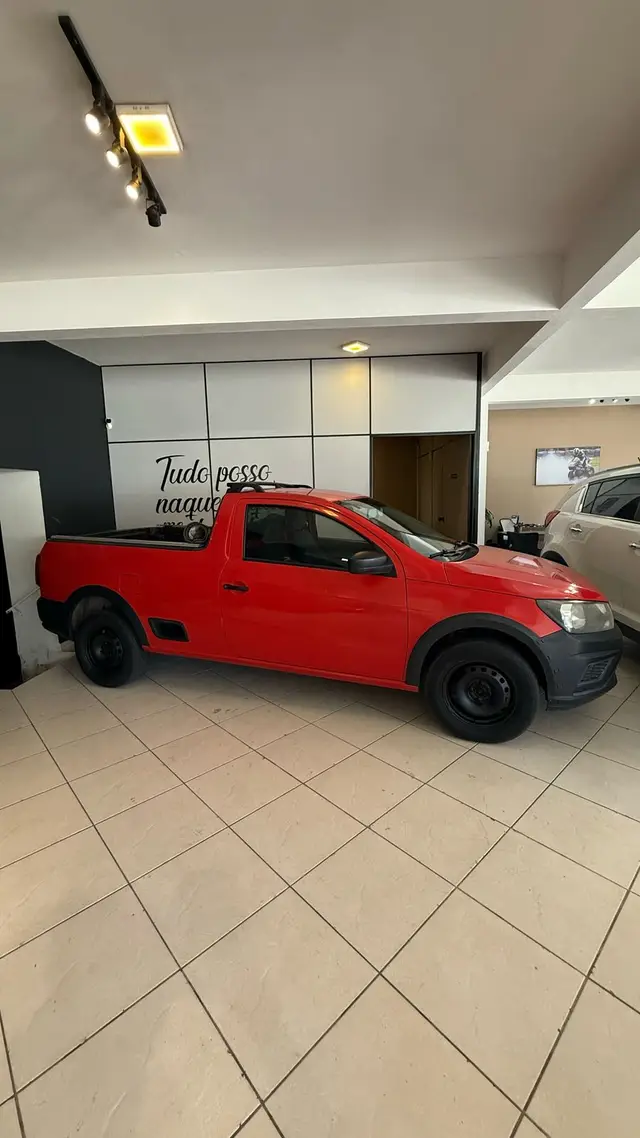 Carro Volkswagen Saveiro 2017 Robust 1.6 MSI CS (Flex)