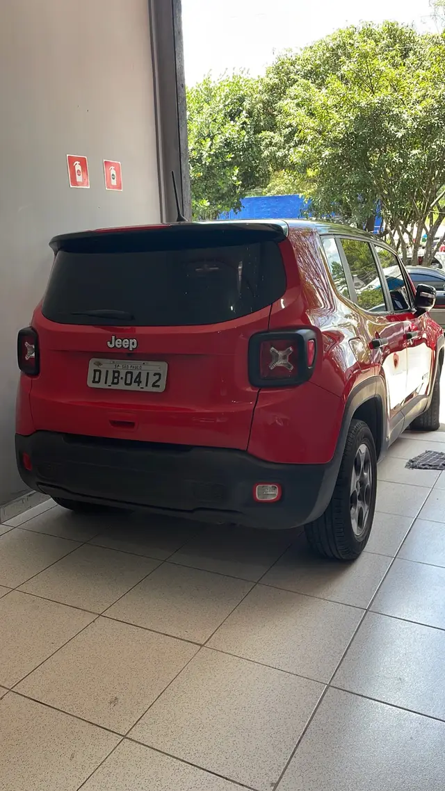 Carro Jeep Renegade 2019 1.8 4x2 (Aut) (Flex) (PCD)