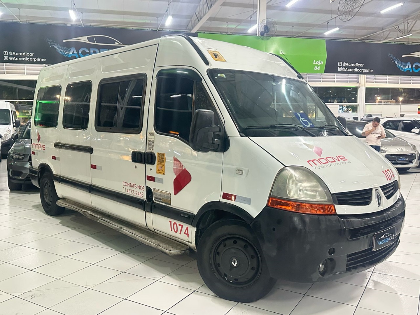 foto 2 do veículo Renault Master  Minibus 2.5 dCi L2H2 16L