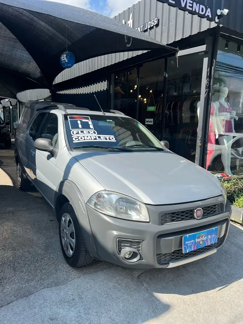 Fiat Strada Hard Working 1.4 (Flex) (Cabine Dupla)