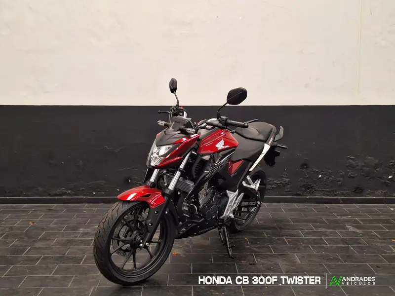 Honda CB 300F Twister (ABS)