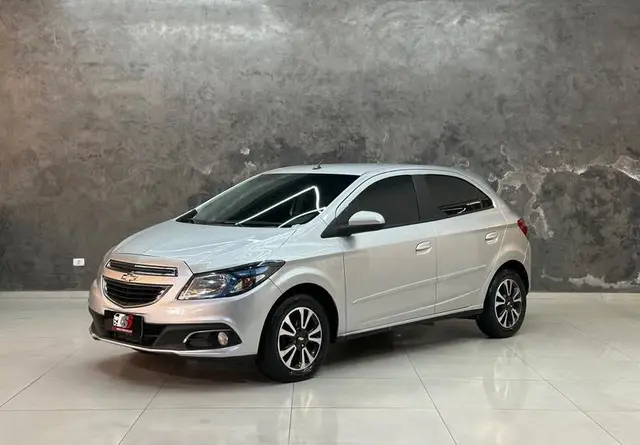Carro Chevrolet Onix 2014 1.4 LTZ SPE/4