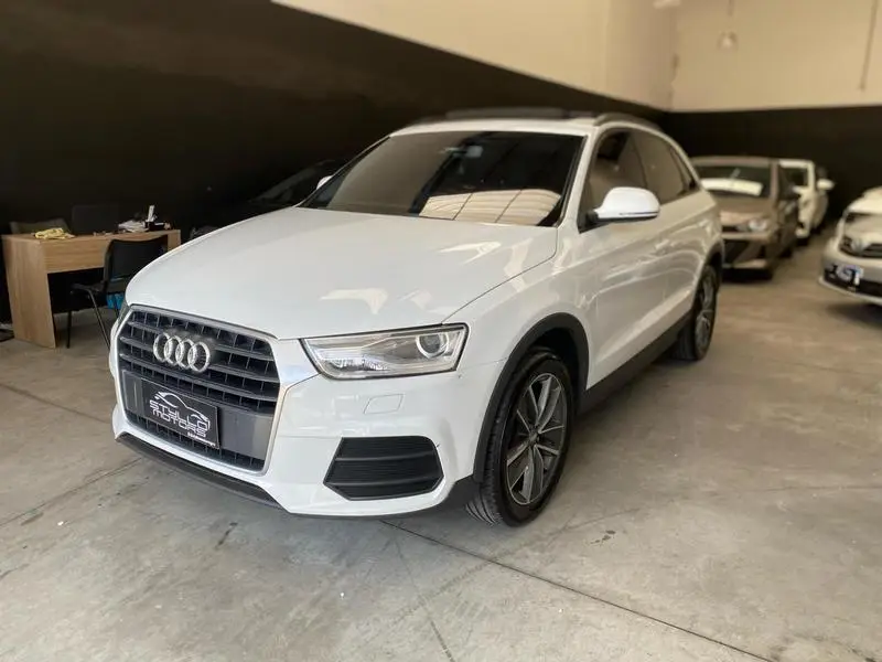 Audi Q3 1.4 TFSI Ambiente S Tronic