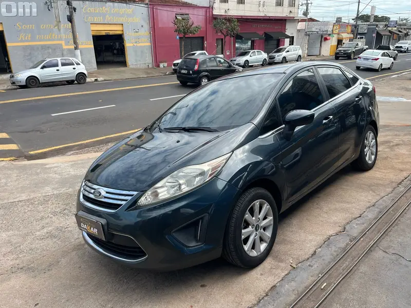 Ford New Fiesta Hatch SE 1.6 16V (Flex)