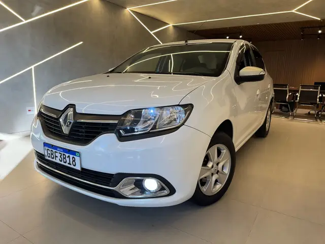 Carro Renault Logan 2016 Dynamique 1.6 8V (flex)