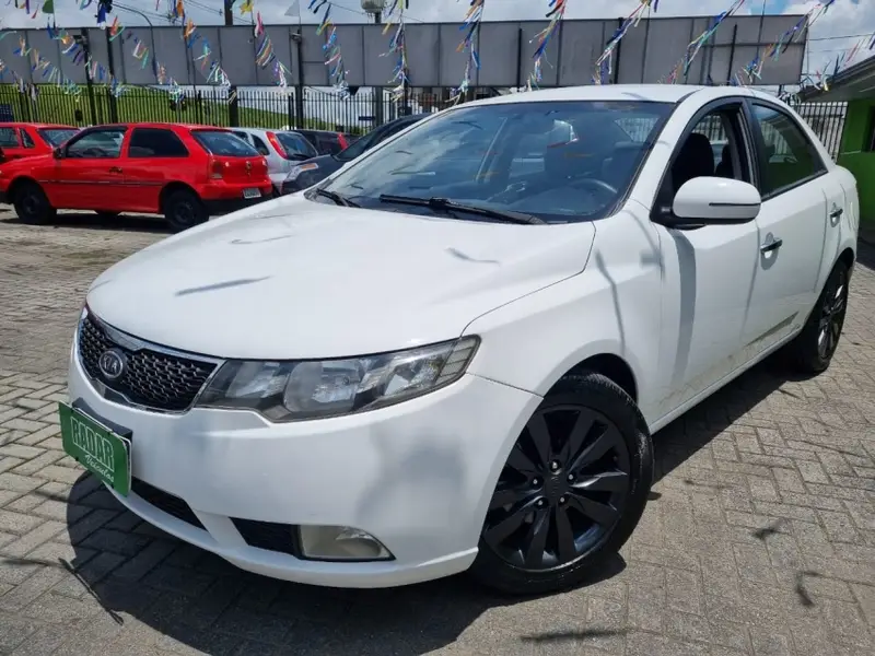 Kia Cerato 1.6 16V (Aut)