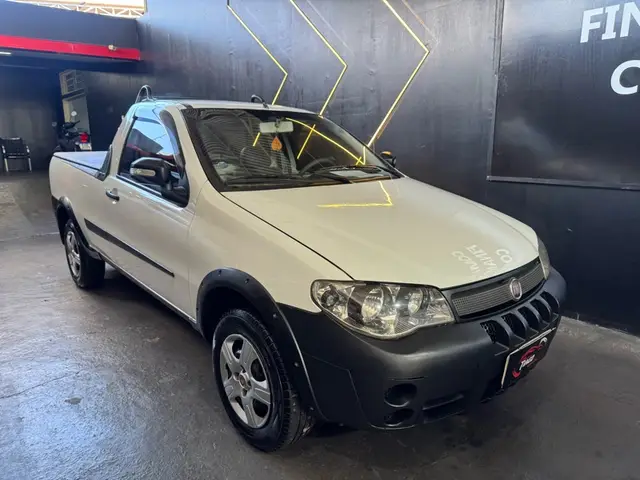 Carro Fiat Strada 2009 Fire 1.4 (Flex)