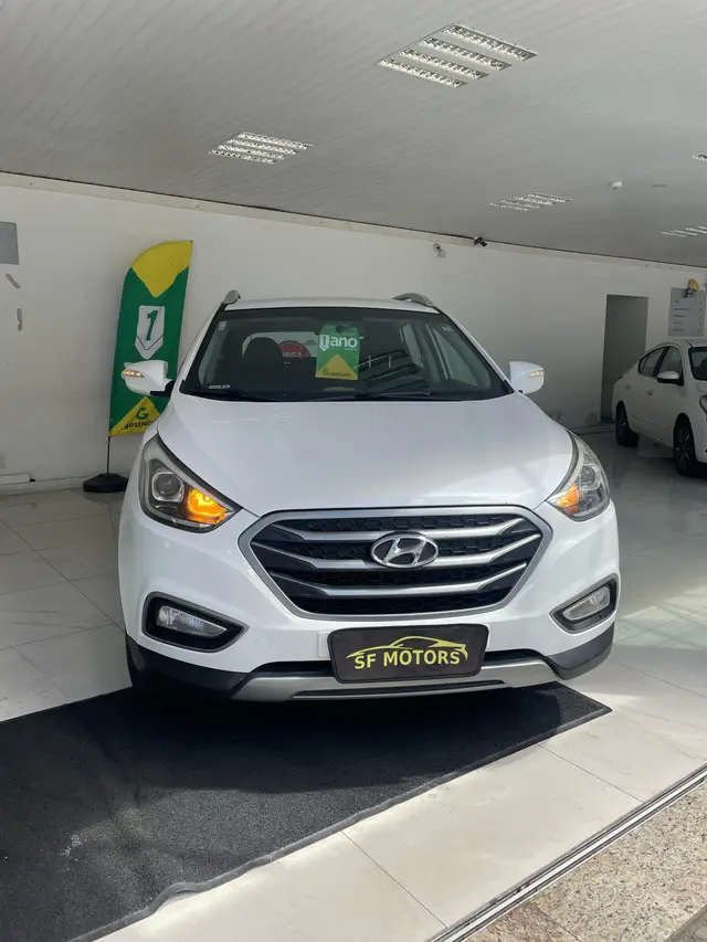Carro Hyundai ix35 2017 2.0 2WD (Aut) (Flex)