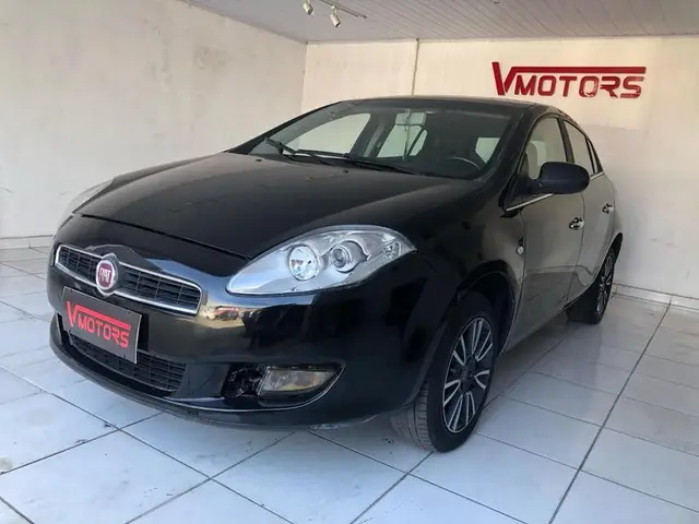 Carro Fiat Bravo 2014 Essence Wolverine 1.8 16V Dualogic (Flex)