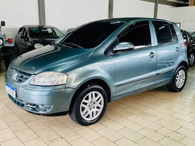 Carro Volkswagen Fox 2009 City 1.0 8V (Flex) 2p