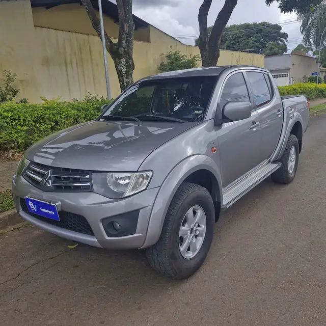 Carro Mitsubishi L200 Triton Sport 2015 2.4 HLS (Flex)