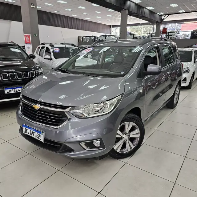 Carro Chevrolet Spin 2023 Premier 1.8 (Aut.)