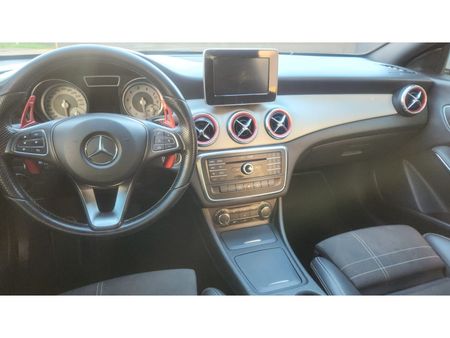 ClasseCLA CLA 200 Urban DCT (Flex)