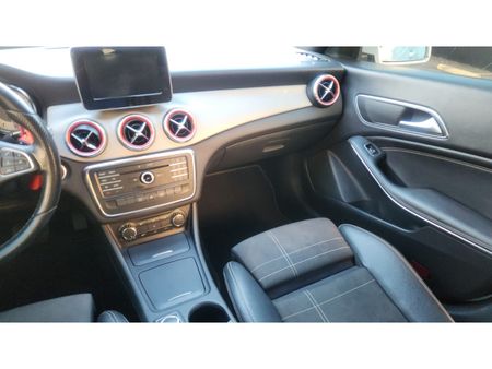 ClasseCLA CLA 200 Urban DCT (Flex)