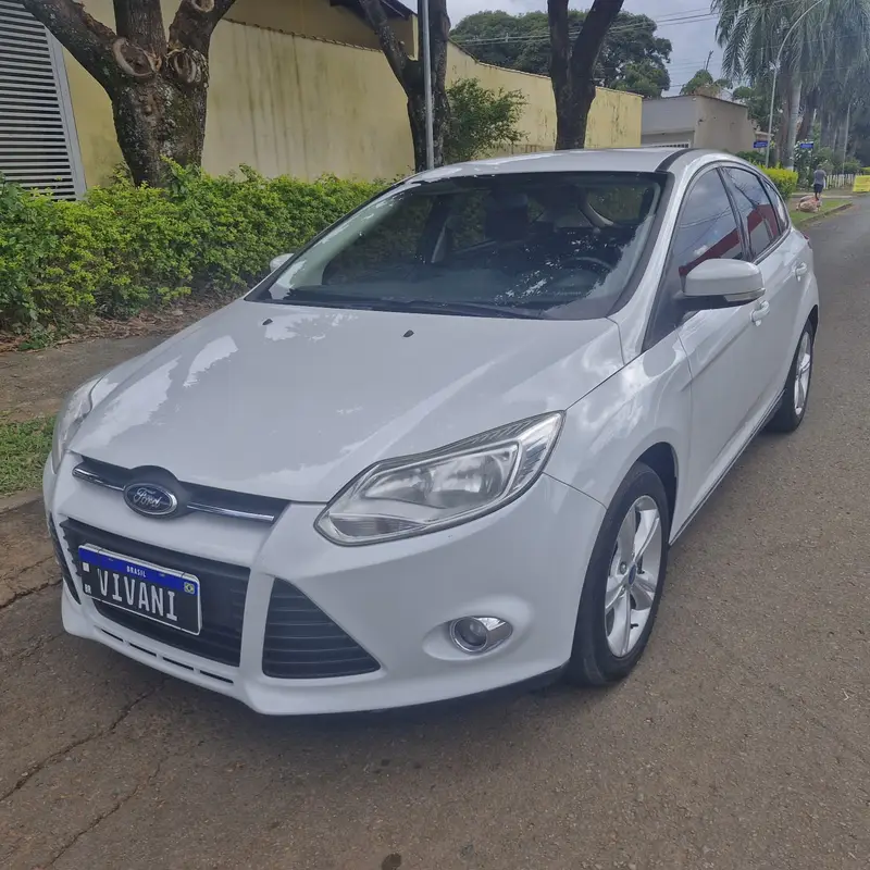 Ford Focus Hatch SE 1.6 16V TiVCT PowerShift