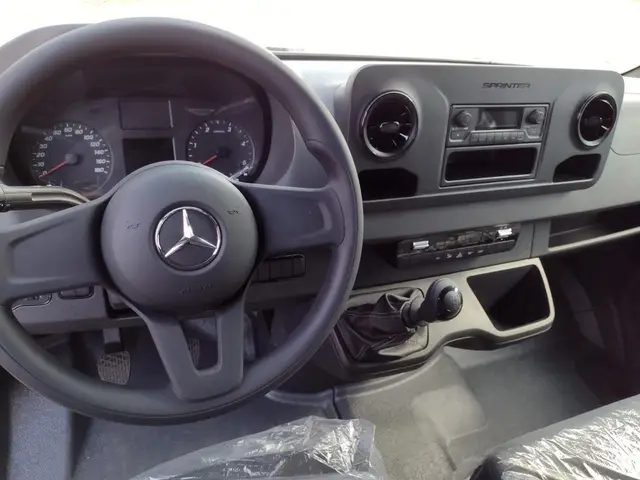 Carro Mercedes-Benz Sprinter 2025 517 Chassi E.Lon. T.B. Die.(E6)